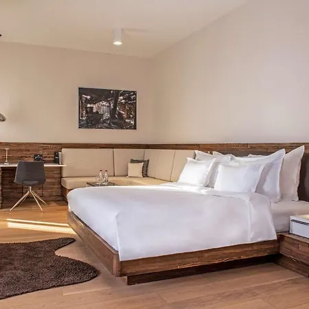 Radisson Collection Hotel, Old Mill Hotel 4*