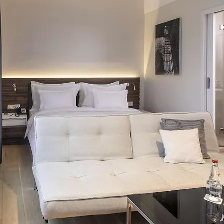 Hotel Radisson Collection Hotel, Old Mill 4*