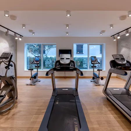 Radisson Collection Hotel, Old Mill 4* Bělehrad