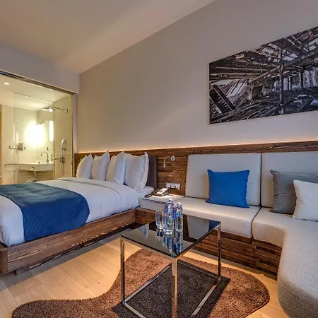 Radisson Collection Hotel, Old Mill Hotel 4*