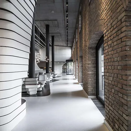 Radisson Collection Hotel, Old Mill 4*