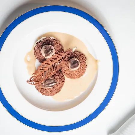 Radisson Collection Hotel, Old Mill Hotel 4*