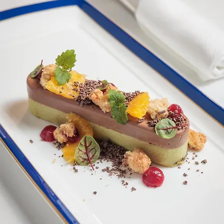 Radisson Collection Hotel, Old Mill 4* Belgrado