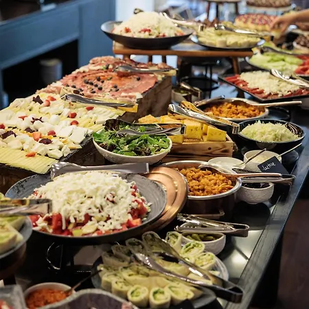 Hotel Radisson Collection Hotel, Old Mill