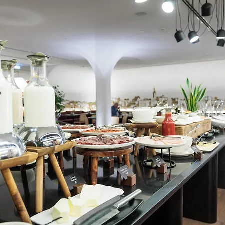 Radisson Collection Hotel, Old Mill