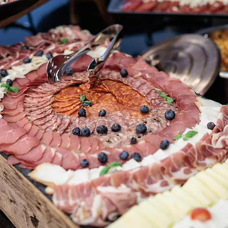 Radisson Collection Hotel, Old Mill Bělehrad