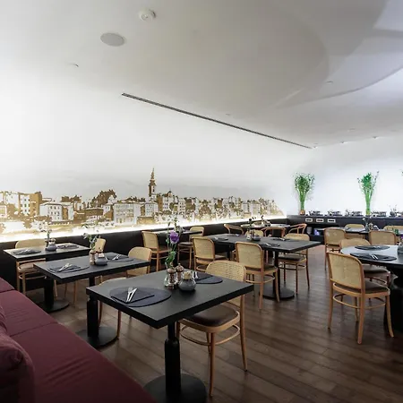 Ξενοδοχείο Radisson Collection Hotel, Old Mill 4*