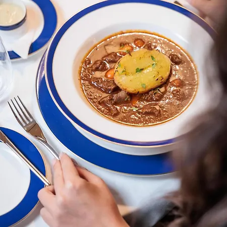 Radisson Collection Hotel, Old Mill Hotel 4*