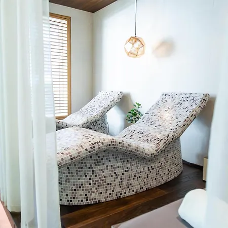 Radisson Collection Hotel, Old Mill