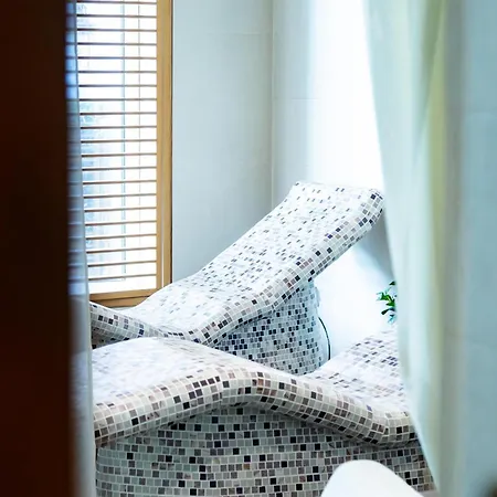 Radisson Collection Hotel, Old Mill Hotel