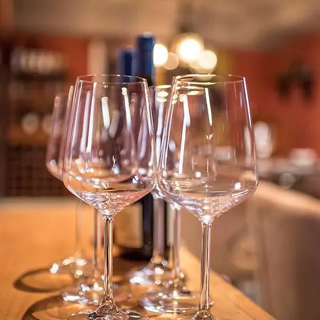 Ξενοδοχείο Radisson Collection Hotel, Old Mill 4*