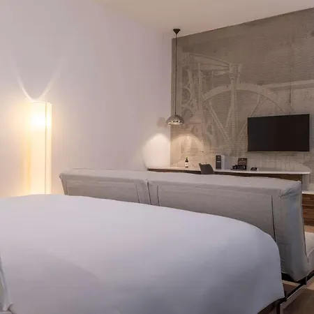 Radisson Collection Hotel, Old Mill Hotel