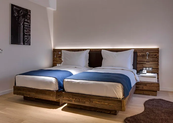 Radisson Collection Hotel, Old Mill 4*