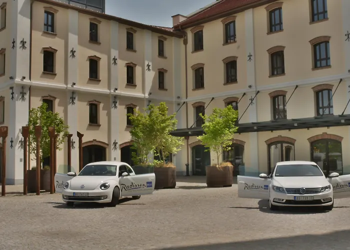 Radisson Collection Hotel, Old Mill Hotel