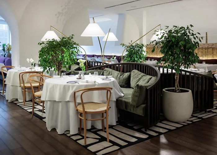 Radisson Collection Hotel, Old Mill Hotel