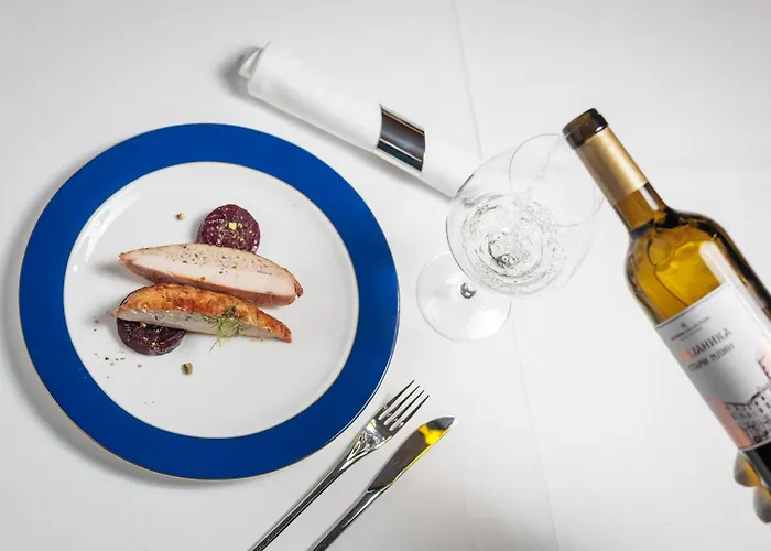 Radisson Collection Hotel, Old Mill Hotel