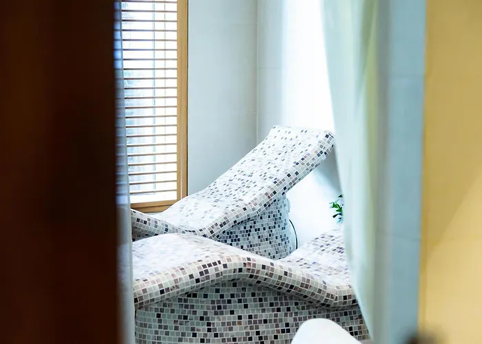 Radisson Collection Hotel, Old Mill Hotel