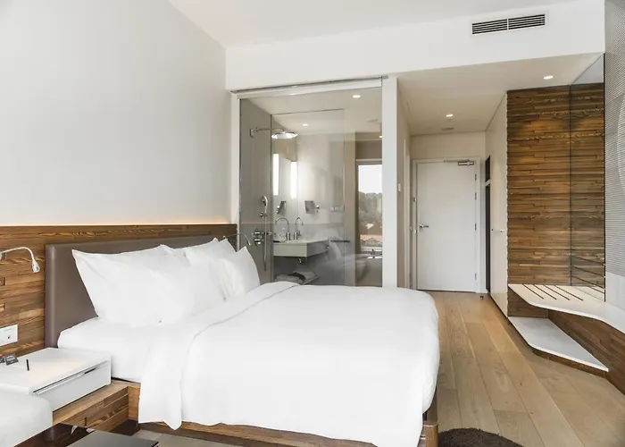 Radisson Collection Hotel, Old Mill Hotel